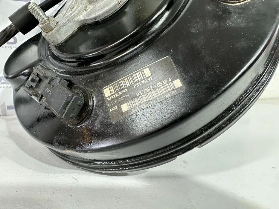 Servofreio + Bomba Travões - Volvo V40