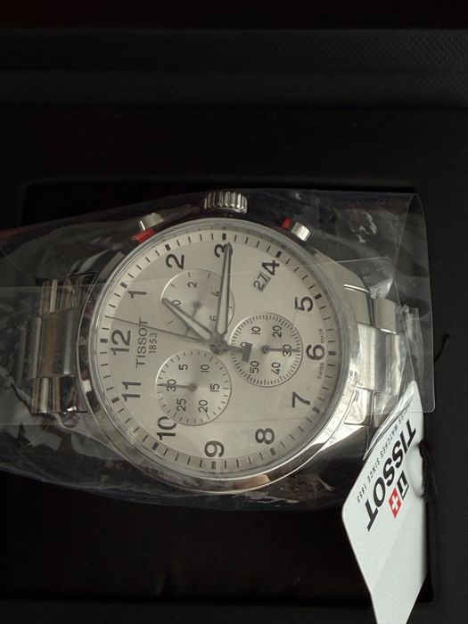 Tissot  годинник