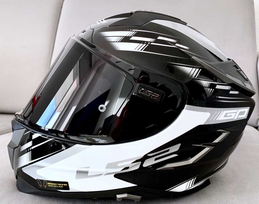 Capacete NOVO LS2 Challenger GP Carbon/Kevlar (44% DESCONTO) Em S e XS