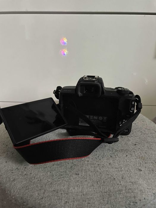 Canon EOS M50 gratis torba + karta pamięci