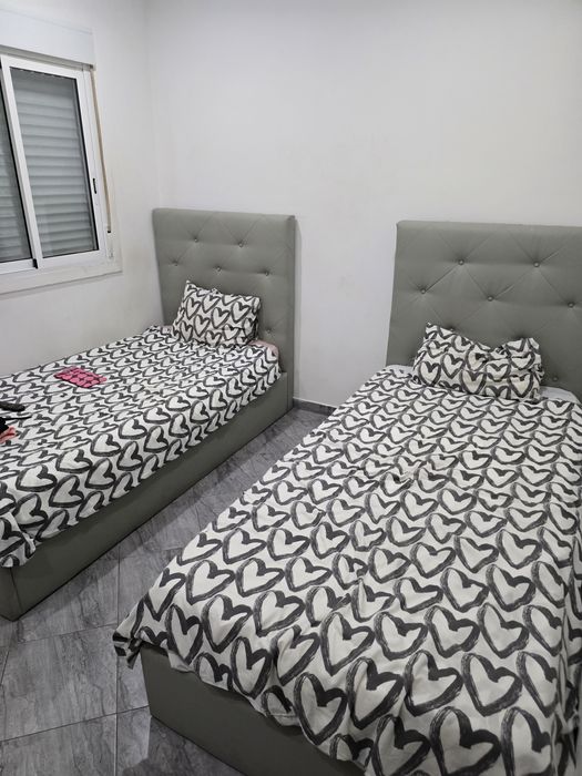 Camas de solteiro e  tambem tenho casal