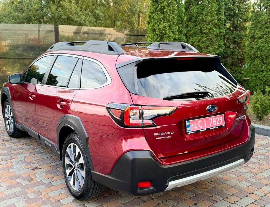 Продам Subaru Outback 2022