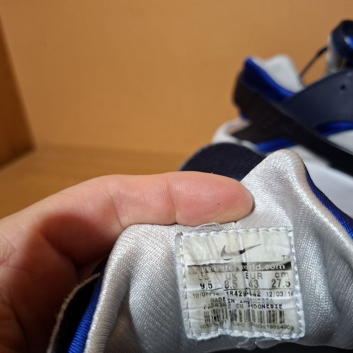 Чоловічі фірмові кросівки Nike
