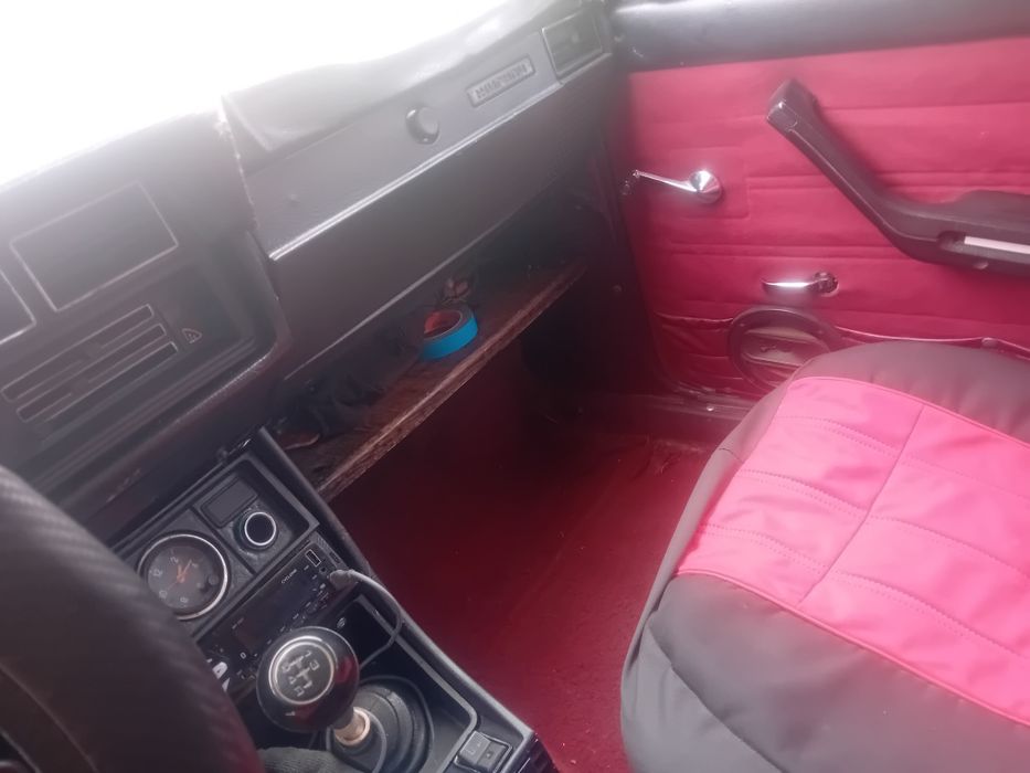 Ваз2107 сів і поїхав