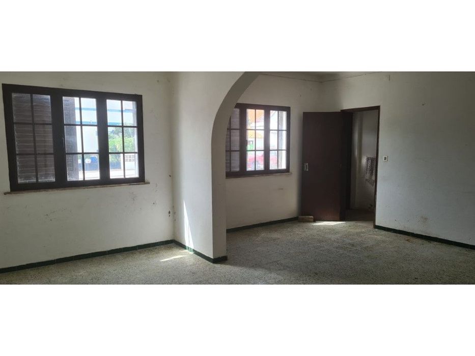 Casa no centro de Milfontes