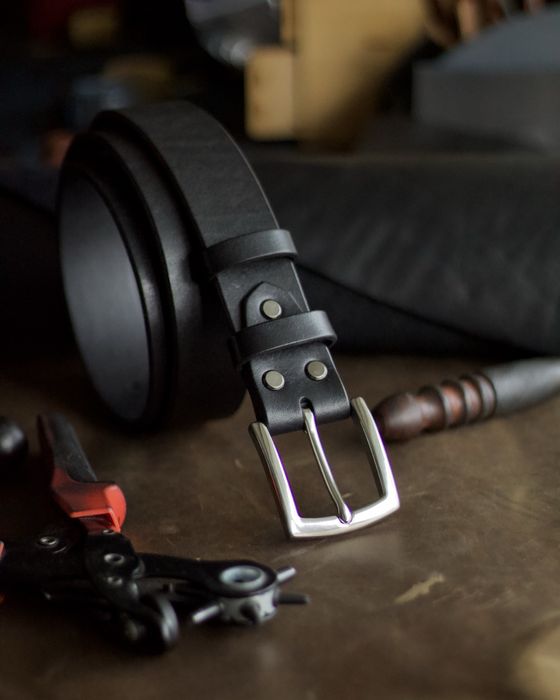 Шкіряний чоловічий ремінь для джинсів ручної роботи / ремень мужской