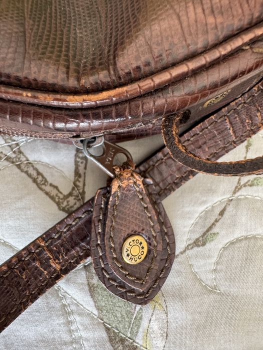 Bolsinha redonda couro