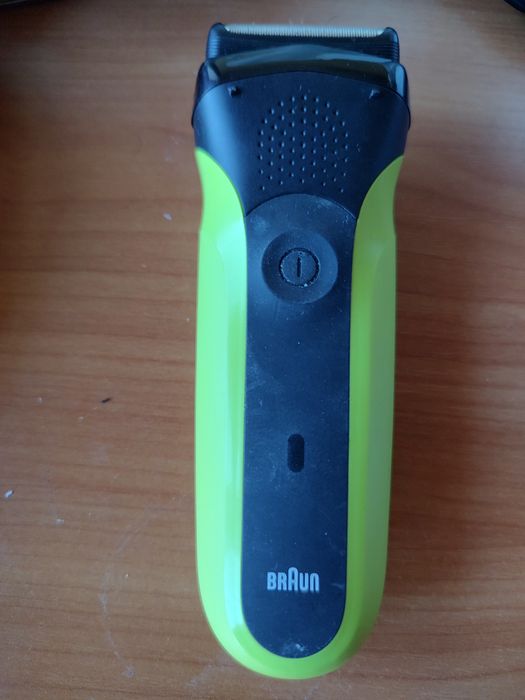 Електробритва Braun Series 3