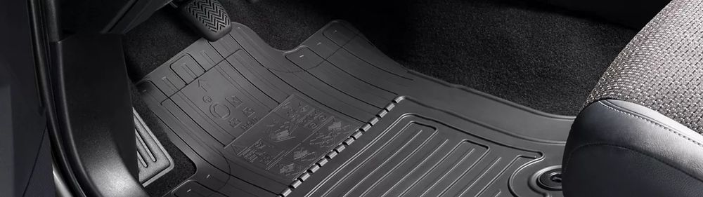 Conjunto tapetes borracha originais Toyota CHR