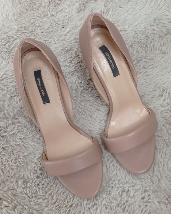 szpilki Gino Rossi beżowe 39