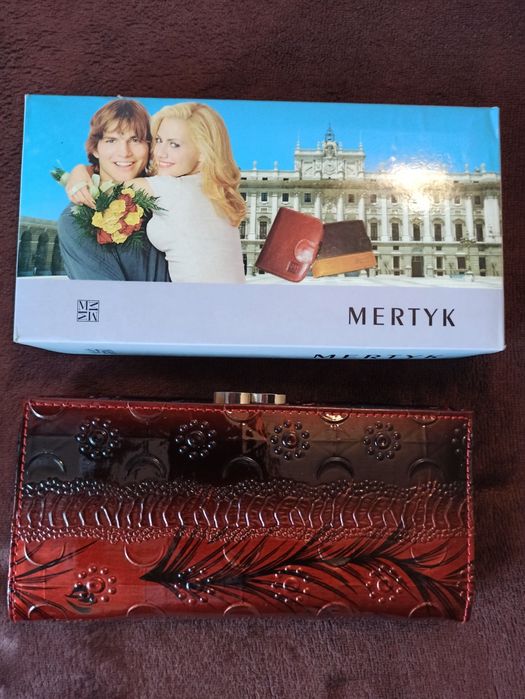 Продам красивые кошельки