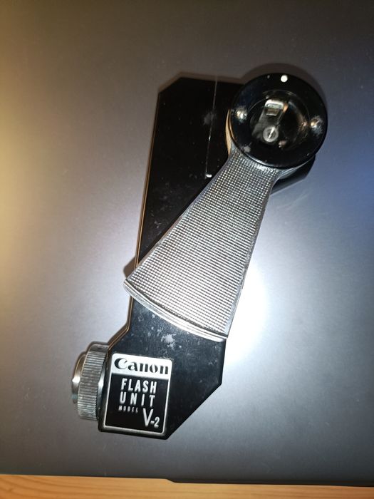 Vendo Flash.V2 para máquina Canon7, em excelente estado