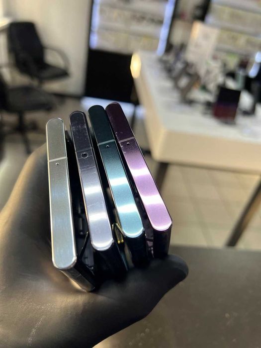 Дисплей (модуль) оригінал Samsung S22/S22+/S22Ultra (деталі в описі)