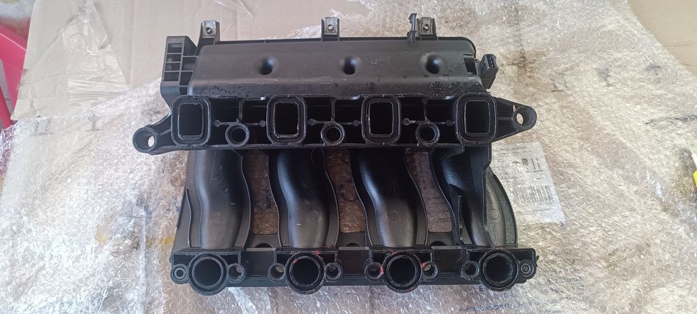 Впускной коллектор БМВ  е46