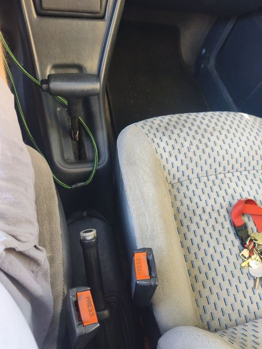 Vendo Axiam a diesel em bom estado