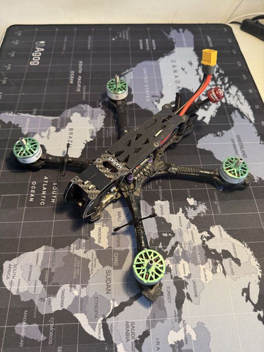 Sprzedam kompletny zestaw FPV – gotowy do lotu
