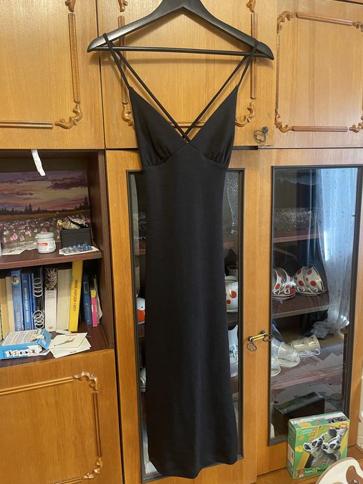 Сукня міді Trendyol 38