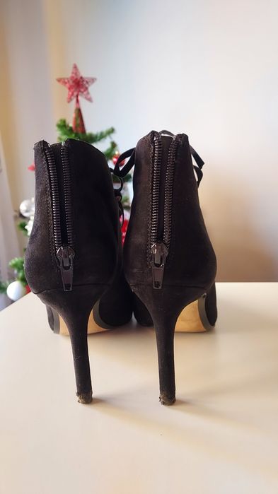 Botim preto 39 Mango