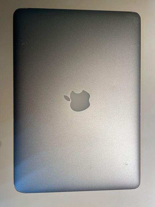 MacBook Air 13” cinzento