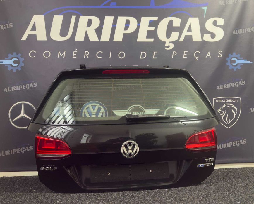 TAMPA DA MALA – VW Golf 7 (2015)