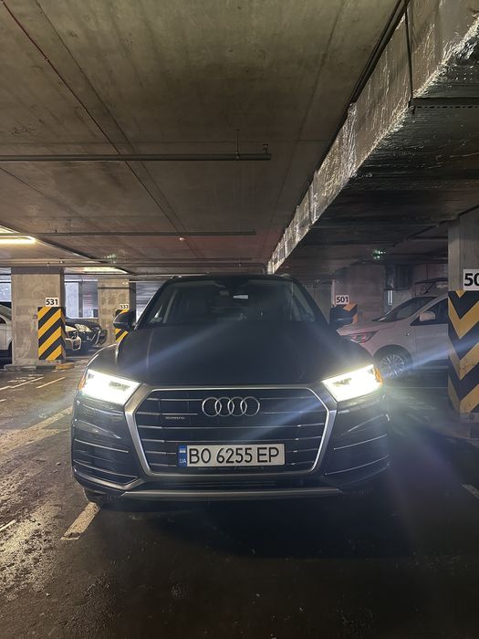 Audi Q5 2018 premium plus
