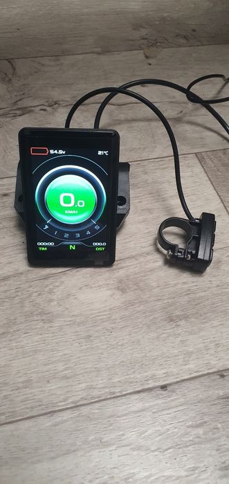 Комплект Kunteng: контроллер 48V 30A + цветной дисплей + ручка газа (новый)
9702
1