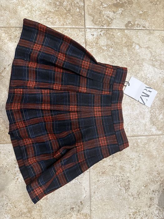 Новая юбка Zara 116 см