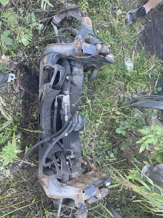 Iveco daily 4  euro 6 2017 belka przednia zawiesznie most tylny