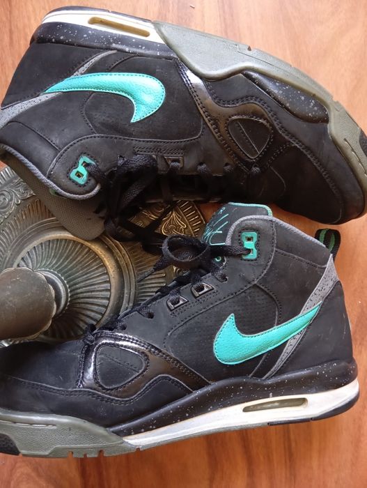 Кросівки Nike високі, міцні 28,5 см