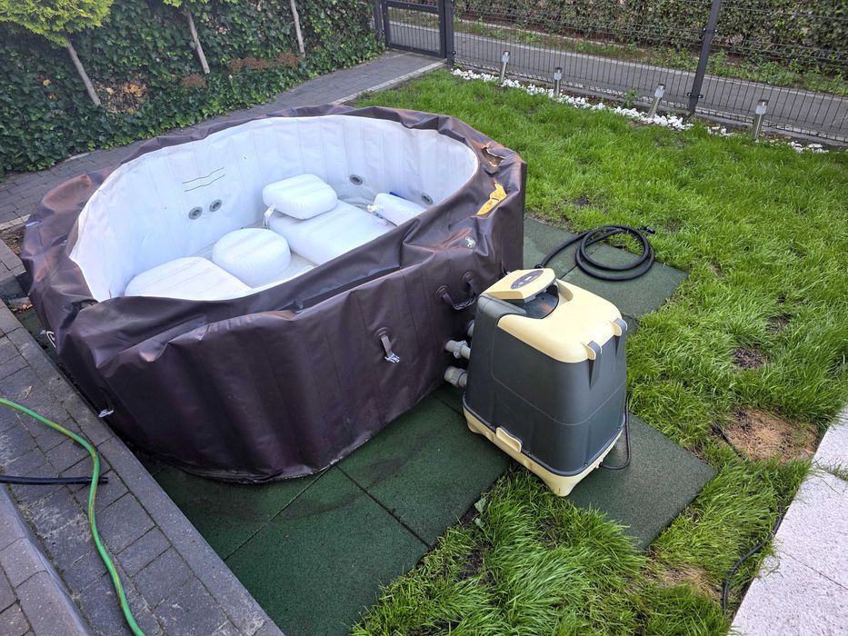 Jacuzzi Lay-z spa maldives