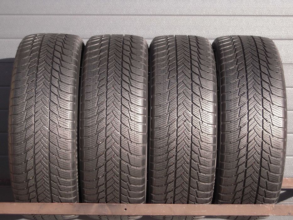 !4x Opony używane zimowe 215/55R18 Bridgestone Blizzak LM001 20r