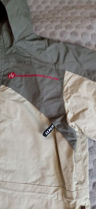 Чоловіча куртка.