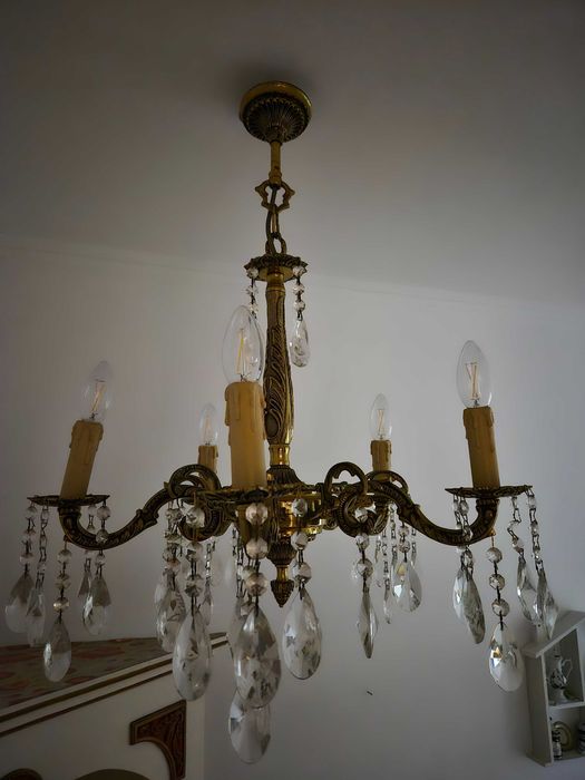 Lustre Vintage 6 Braços em Latão e Cristal – Estilo Neoclássico