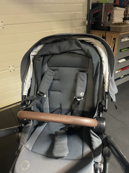Carrinho maxi cosi com cadeira