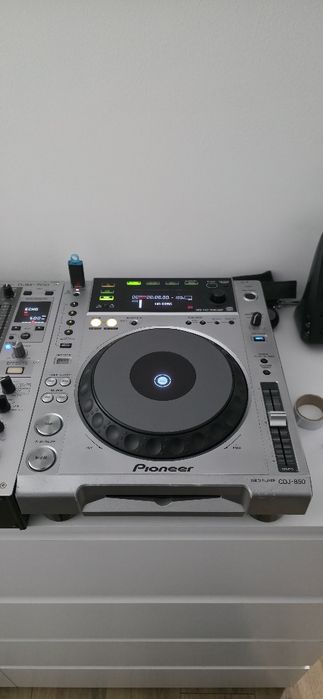 CDJ 850 + DJM 700