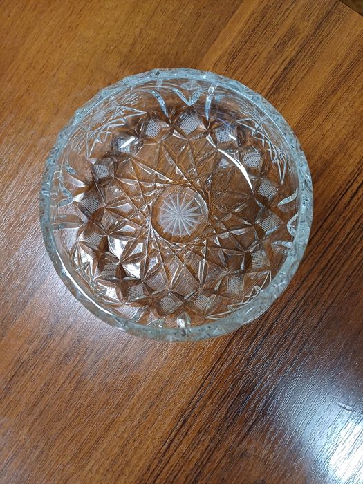 Кришталевий салатник