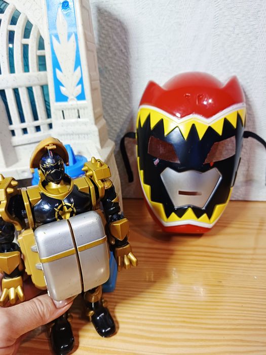 Гуджицу Мікеланджело Imaginext Fisher Price замок   маска Рейнджер