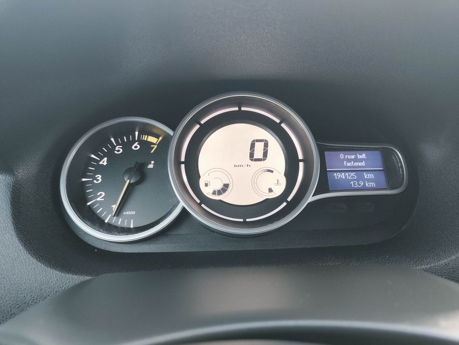 Продам Renault Megane 3 1.6 2012 универсал