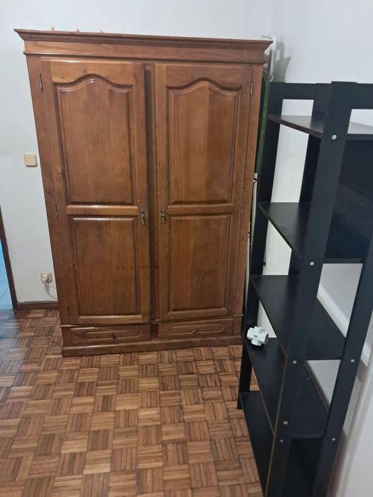 Alugo quarto centro de esposende