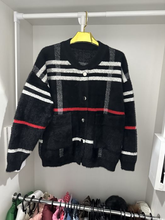 Sweter zapinany mięciutki włochaty  Alpaka kratka