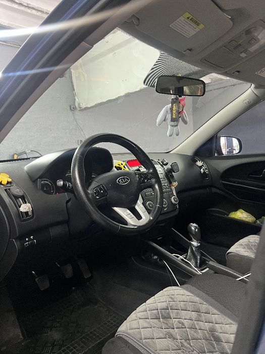 Продам Kia Ceed 1.6 (2010 рік)
Автомобіль у відмінному технічному стан