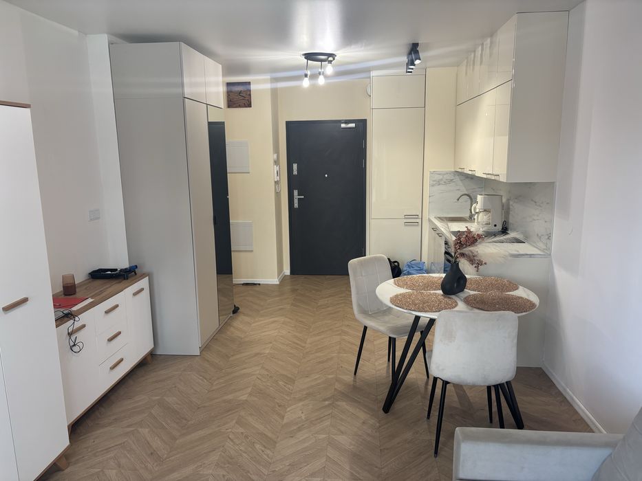 Piękna nowoczesna duża kawalerka z 2025 roku: 28,5 m2 - Srebrzyńska 12 Łódź