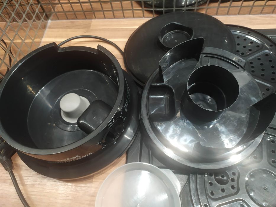 Parowar Tefal VC1401 moc 900 W