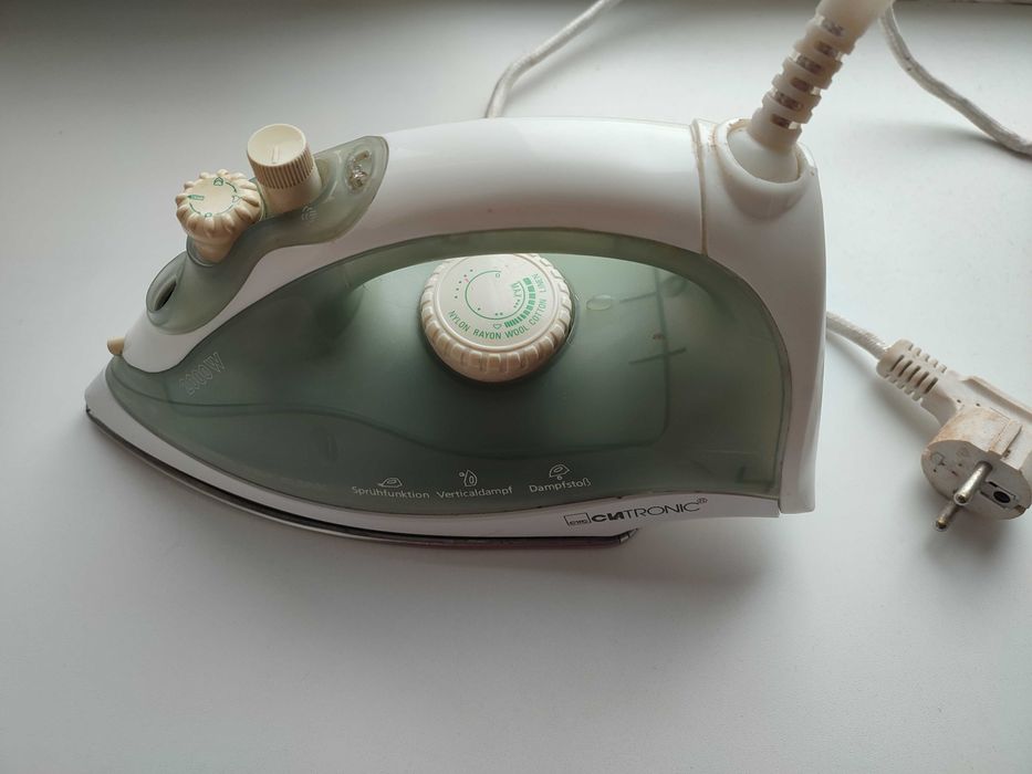 утюг CLAtronic DB 3105