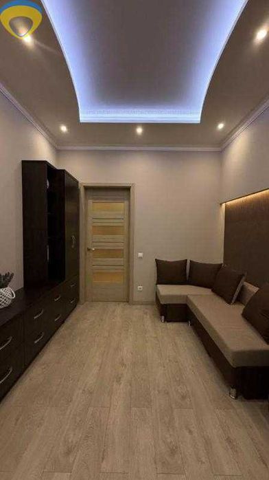 Продам ексклюзивну 3 кімнатну квартиру в ЖК 4 Жемчужина вул. Марсельська 7 поверх