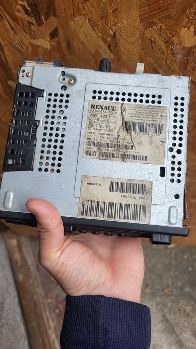 Sprzedam radio renault clio mercedes sprinter