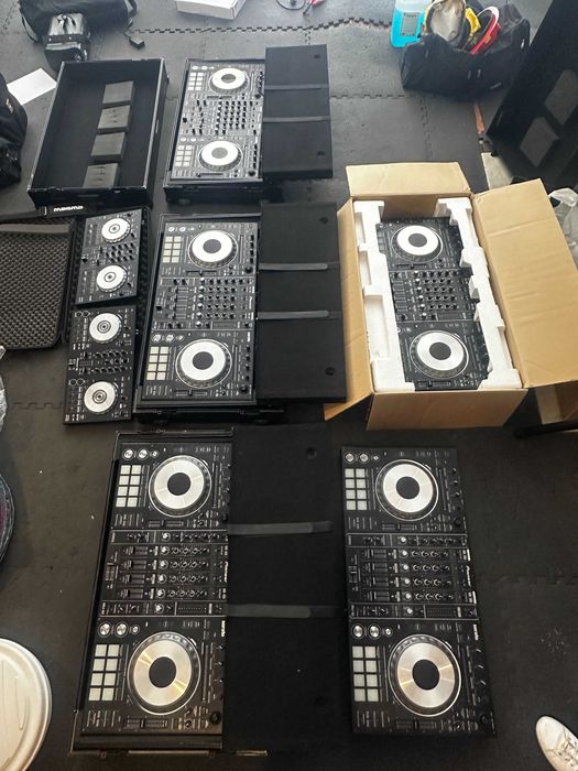 Vendo 5 DDJ SZ com Case64284623665410121