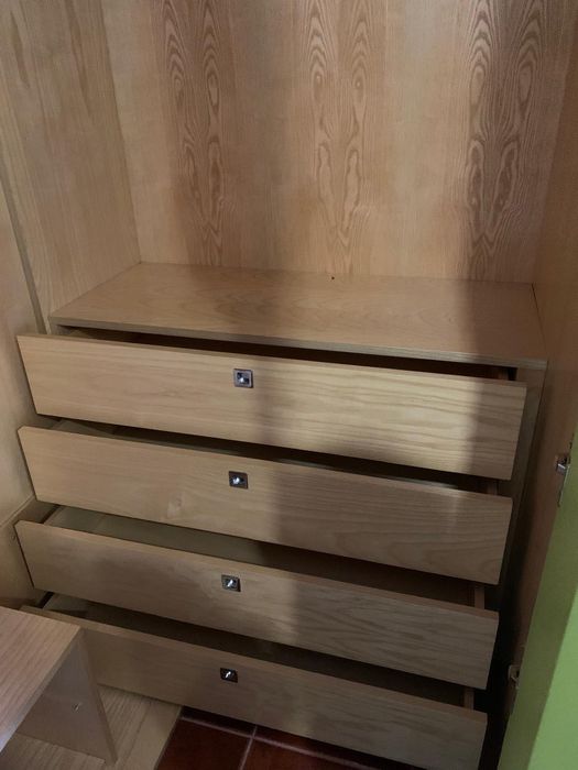 Mobília de quarto completa