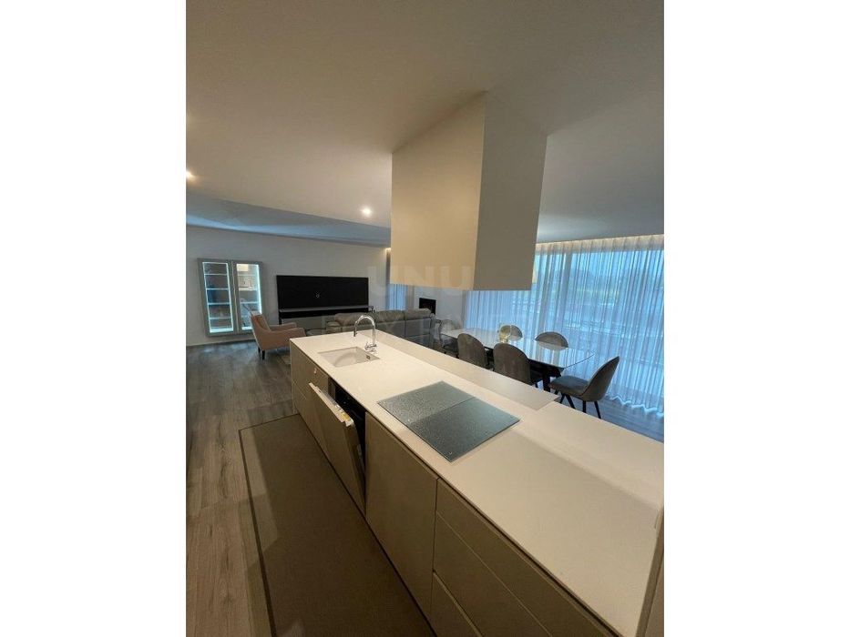 Apartamento T3 para arrendamento em Real, Braga
