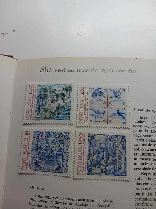 1º Livro Anual dos CTT "Portugal em Selos 1983" - 2ª Edição Rara NOVO